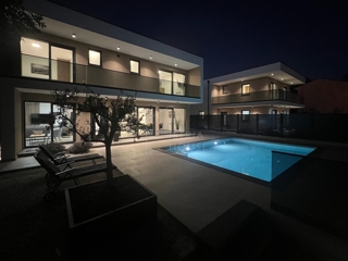 Svetvinčenat, okolica, vila z modernim dizajnom
