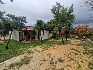 Peruški, Marčana, 350m2