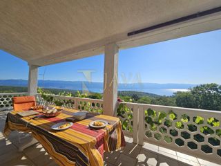 Hiša Risika, Vrbnik, 250m2