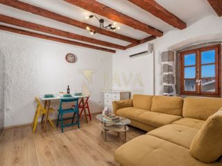 Stanovanje Centar, Rijeka, 50m2