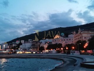 Stanovanje Opatija, Pokupsko, 200m2