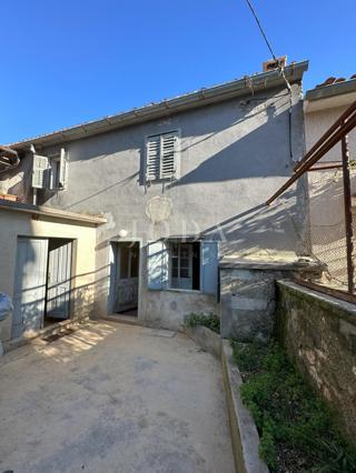 Stara hiša za adaptacijo s prekrasnim pogledom - otok Krk