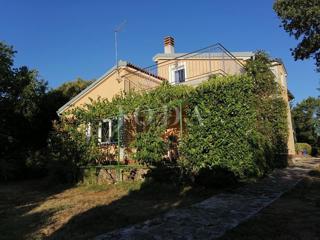 Hiša Ližnjan, 150m2