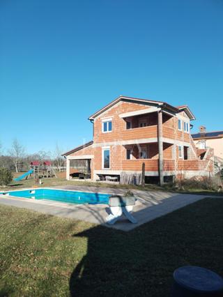 Hiša Labin, 172m2
