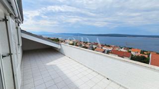 Dramalj – Stanovanje s čudovitim pogledom na morje