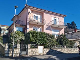 Hiša Novi Vinodolski, 250m2