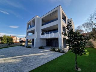 Malinska - penthouse 100 m od plaže