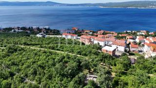Zemljišče Crikvenica, 1.083m2