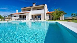 Hiša Svetvinčenat, 400m2