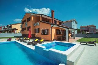 Hiša Monte Magno, Pula, 360m2