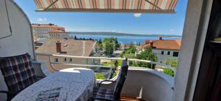 Crikvenica, dvosobno stanovanje na vrhunski lokaciji s parkiriščem