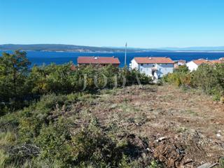 Crikvenica parcela z veljavnim gradbenim dovoljenjem