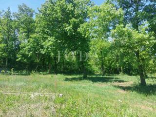 Zemljišče Labin, 651m2