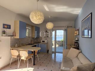 Crikvenica – Tri stanovanjske enote z vrtom