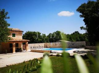 Hiša Krničari, Žminj, 220m2