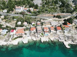 Hiša Barić Draga, Karlobag, 74m2