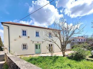 Autentična kamnita hiša z vrtom, Dobrinj - otok Krk