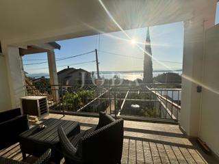 Dramalj, lepa hiša s pogledom na morje