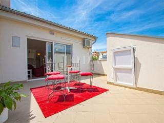 Stanovanje Novi Vinodolski, 121m2