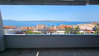 Apartma Crikvenica z garažo
