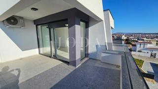 Novalja, novozgrajeni penthouse
