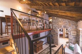 Hiša Oprtalj, 167m2