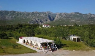 Poslovni prostor Seline, Starigrad, 250m2