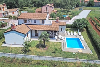 Istra, Poreč, hiša z bazenom