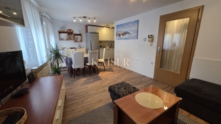 Crikvenica, Selce - na novo obnovljena hiša v starem mestnem jedru z 2 apartmajema