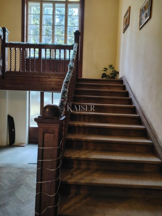 Istra, Pula - stanovanje v avstrijski vili