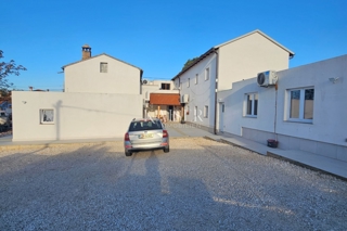 Istra, Poreč, Kaštelir, delavski penzion!