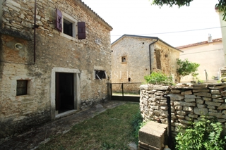 Istra, Pula - kamnita hiša 70m2