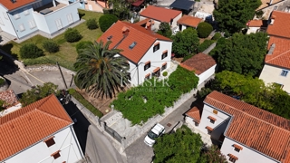 Hiša Nerezine, Mali Lošinj, 237m2