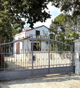 Hiša Nerezine, Mali Lošinj, 155m2