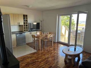 Krk, Malinska, apartma s pogledom na morje 