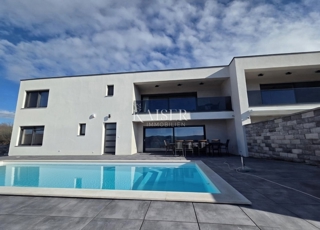 Hiša Brzac, Krk, 157,48m2