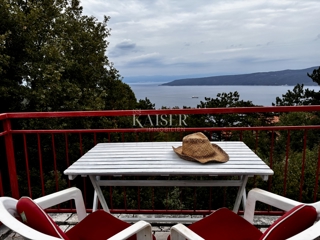 Opatijska riviera - priložnost, očarljiva hiša z dvema apartmajema 90 m2