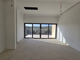 Otok Krk, Krk, dvoetažni apartma 2s+kopalnica 79 m2