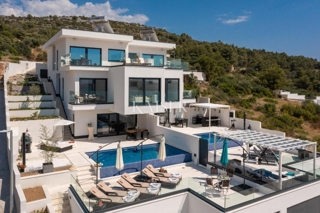 Vila Rogoznica, 300m2