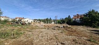 Zazidljivo zemljišče Viškovo, 1.408m2