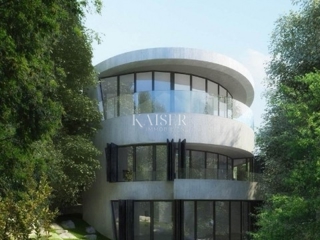 Opatija, arhitekturna mojstrovina v Ičićih