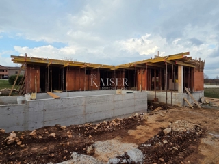 Istra, Žminj - hiša z bazenom