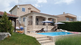 Starine Krančići, Kaštelir-Labinci, 162m2