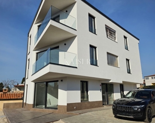 Stanovanje Poreč, 90m2