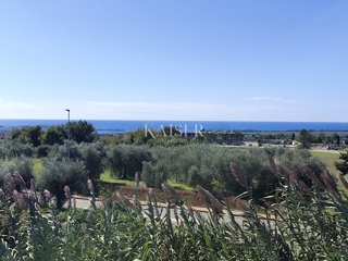 Istra, Poreč - moderna novogradnja v bližini plaže