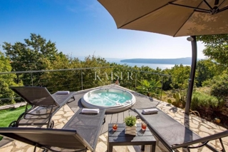Opatija, Mošćenička Draga - hiša s panoramskim pogledom na morje, popolna za počitnice, 90 m2