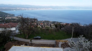 Lovran – dve hiši v gradnji s panoramskim razgledom na Kvarner