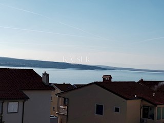 Crikvenica, Selce etaža z dvema apartmajema