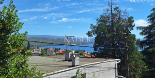 Opatija, blizu centra, stanovanje 152 m2, pritličje
