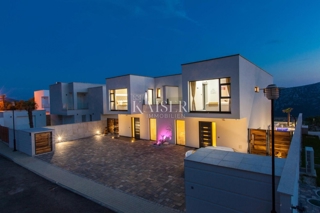 Vila Grižane-Belgrad, Vinodolska Općina, 220m2